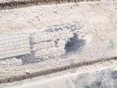 Pezzo di ricambio per auto di seconda mano plastica per volvo v50 (545) 2.0 d riferimenti oem iam 30714865  