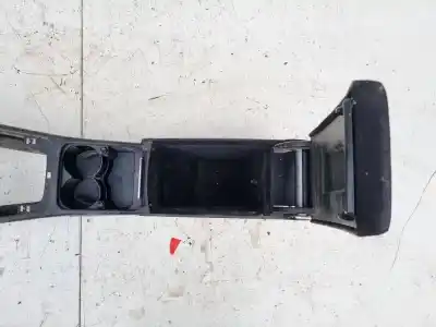 Автозапчастина б/у центральний подлокник для volkswagen passat b6 variant (3c5) 2.0 fsi посилання на oem iam 3c1863241  