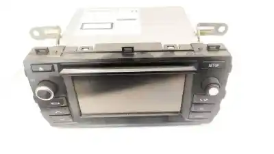 Second-hand car spare part audio system / radio cd for toyota auris 1.8 16v oem iam references 8614002010