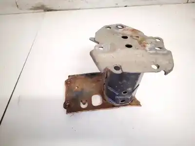 Second-hand car spare part front bumper reinforcement for toyota auris 1.8 16v oem iam references 