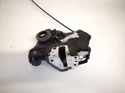Second-hand car spare part left front door lock for toyota auris 1.8 16v oem iam references 