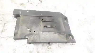 Second-hand car spare part plastics for toyota auris 1.8 16v oem iam references 5816802050