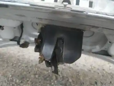 Автозапчасти б/у замок багажника/ворот за audi a6, c5 2001.08 - 2005.01 facelift 1.9 tdi 96kw 2001.08 - 2005.01 ссылки oem iam   