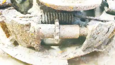 Автозапчасти б/у различные детали за toyota yaris verso (ncp2/nlp2) 1.5 linea luna ссылки oem iam   