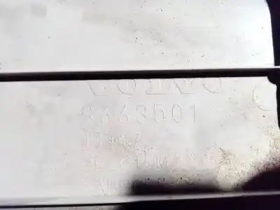 Pezzo di ricambio per auto di seconda mano plastica per volvo v50 (545) 2.0 d riferimenti oem iam 8663501  