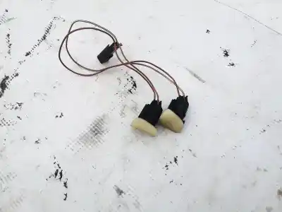 Peça sobressalente para automóvel em segunda mão comandos do volante por opel omega b 2.0 16v cat (x 20 xev / l34) referências oem iam 