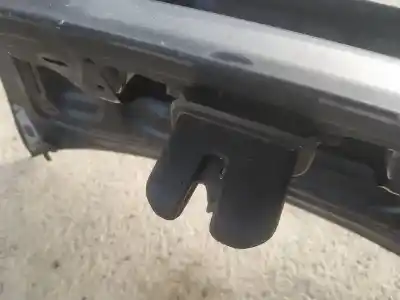 Автозапчастина б/у замок багажника / ворот для audi a4 b6 (8e2) 1.9 tdi quattro посилання на oem iam   
