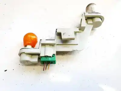 Pezzo di ricambio per auto di seconda mano portalampada per volvo v50 (545) 2.0 d riferimenti oem iam 281220