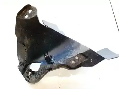 Pezzo di ricambio per auto di seconda mano plastica per mazda 3 lim. (bl) 1.6 cd diesel cat riferimenti oem iam bbp2501u1  