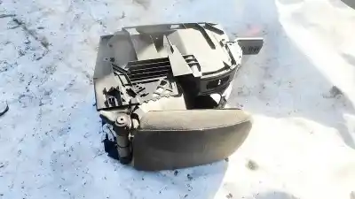 Автозапчасти б/у центральный подлокотник за volkswagen golf v variant (1k5) 1.9 tdi ссылки oem iam 1k5864251