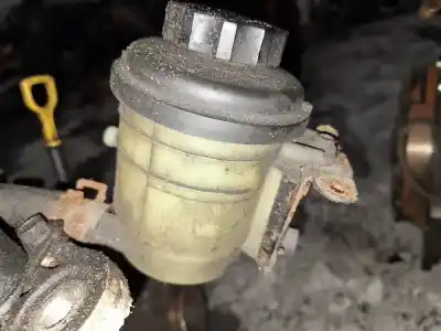 Peça sobressalente para automóvel em segunda mão depósito/reservatório de direção por hyundai getz (tb) 1.3 básico referências oem iam 