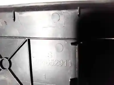 Peça sobressalente para automóvel em segunda mão plásticos por opel meriva b 1.7 16v cdti referências oem iam 464652911  