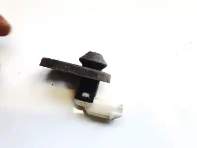 Second-hand car spare part switch for toyota corolla (e12) 2.0 d-4d linea luna berlina oem iam references   