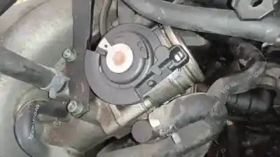 Pezzo di ricambio per auto di seconda mano scatola della farfalla per volkswagen passat variant (3b5) 1.8 riferimenti oem iam 058133063h  