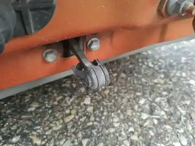 Pezzo di ricambio per auto di seconda mano cerniera per renault twingo (co6) 1.2 (c066/67/68) riferimenti oem iam 