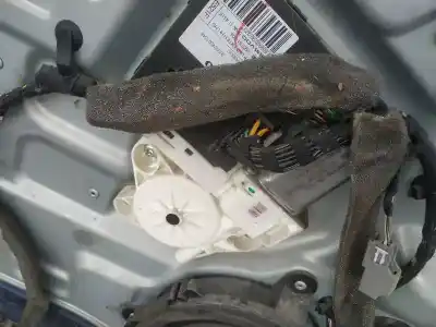 Pezzo di ricambio per auto di seconda mano motore alzacristalli anteriore sinistro per volvo v50 (545) 2.0 d riferimenti oem iam 30737675