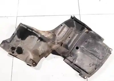 Pezzo di ricambio per auto di seconda mano plastica per toyota corolla (e12) 2.0 d-4d linea luna berlina riferimenti oem iam   