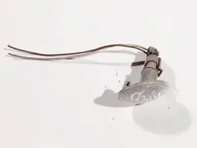 Peça sobressalente para automóvel em segunda mão farolim do lado direito por opel meriva b 1.7 16v cdti referências oem iam 