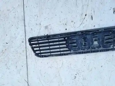 Автозапчасти б/у передняя решетка за audi a4 avant (b5) 1.9 tdi ссылки oem iam 8d0853651  