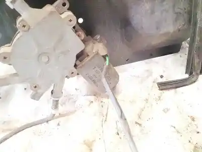 Peça sobressalente para automóvel em segunda mão motor elevador vidro dianteiro direito por audi 80 b4 avant (8c5) 1.9 tdi referências oem iam 893959802b
