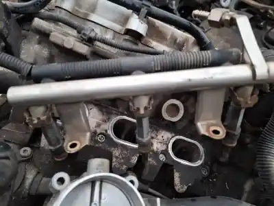 Автозапчастина б/у рампа инжектора для audi a6 c6 (4f2) 2.4 посилання на oem iam 0280158053  