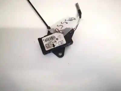 Piesă de schimb auto la mâna a doua AMPLIFICATOR DE ANTENA pentru MITSUBISHI OUTLANDER (CW0)  Referințe OEM IAM MN141593  