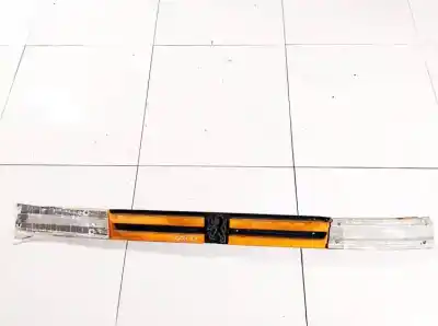 İkinci el araba yedek parçası ÖN IZGARA için TOYOTA VERSO  OEM IAM referansları 1304863080  