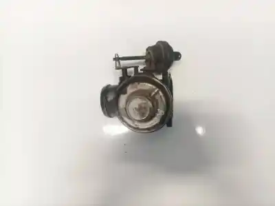 Pièce détachée automobile d'occasion Boitier De Papillon pour SEAT TOLEDO (1M2) 1.9 TDI Références OEM IAM 038129637  