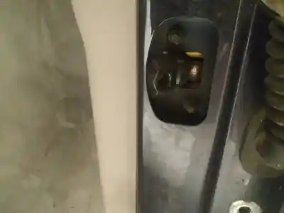 Pezzo di ricambio per auto di seconda mano cerniera per volvo v50 (545) 2.0 d riferimenti oem iam 