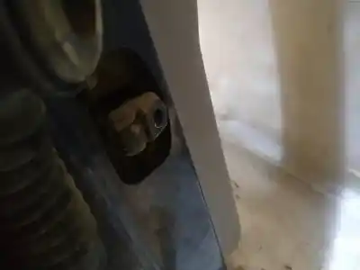 Pezzo di ricambio per auto di seconda mano cerniera per volvo v50 (545) 2.0 d riferimenti oem iam   