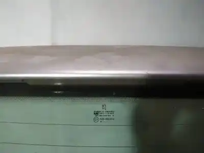 Peça sobressalente para automóvel em segunda mão farolim de travão central por peugeot 406 (8b) 2.0 hdi 110 referências oem iam 