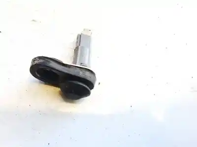 Second-hand car spare part switch for toyota corolla (e12) 2.0 d-4d linea luna berlina oem iam references   