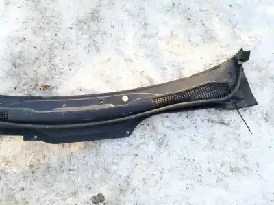 Peça sobressalente para automóvel em segunda mão grelha torpedo curcuvan por volvo v50 (545) 2.4 referências oem iam 