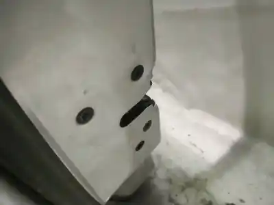 Peça sobressalente para automóvel em segunda mão fechadura da porta traseira esquerda por volvo xc90 2.4 diesel cat referências oem iam 