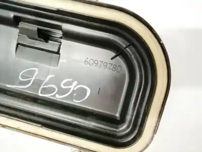 Pezzo di ricambio per auto di seconda mano plastica per citroen evasion 1.9 td sx riferimenti oem iam 60979780  