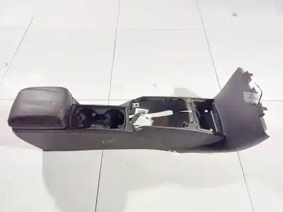 Pezzo di ricambio per auto di seconda mano bracciolo centrale per volvo v50 (545) 1.8 riferimenti oem iam 8687408