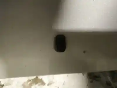 Pezzo di ricambio per auto di seconda mano plastica per toyota corolla (e12) 2.0 d-4d linea luna berlina riferimenti oem iam   