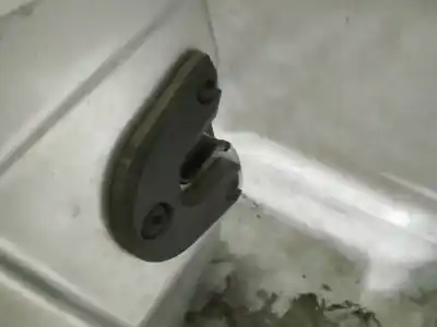 Peça sobressalente para automóvel em segunda mão fechadura da porta dianteira esquerda por opel meriva b 1.7 16v cdti referências oem iam   