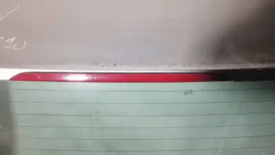 Peça sobressalente para automóvel em segunda mão farolim de travão central por volvo xc90 2.4 diesel cat referências oem iam 