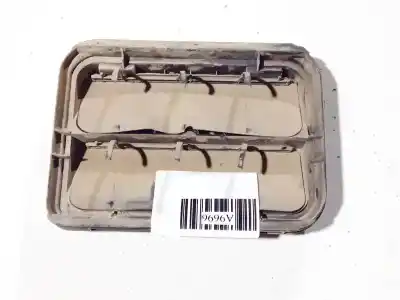 Second-hand car spare part plastics for renault scenic ii 1.6 16v oem iam references 7700838358