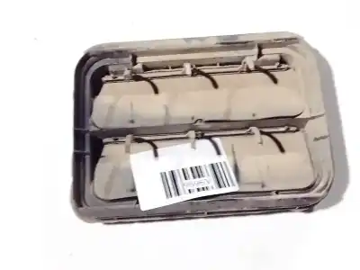 Second-hand car spare part plastics for renault scenic ii 1.6 16v oem iam references 7700838358