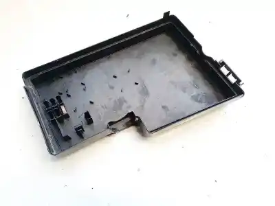 Second-hand car spare part fuse box unit for volvo v50 (545) 2.0 d oem iam references 30728013  