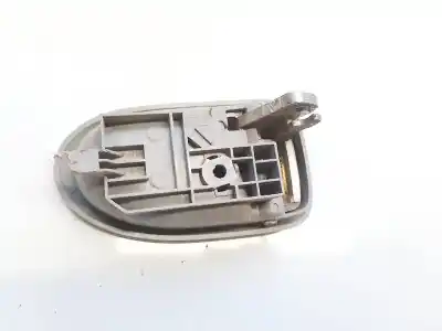 Автозапчасти б/у внутренняя задняя правая ручка за mazda premacy (cp) 2.0 turbodiesel ссылки oem iam   