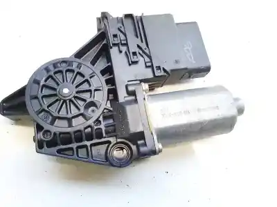 Second-hand car spare part rear left window motor for volkswagen passat variant (3b5) 1.9 tdi oem iam references 0130821697  119095-xxx