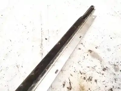 Pezzo di ricambio per auto di seconda mano plastica per audi a6 avant (c4) 2.5 tdi riferimenti oem iam   