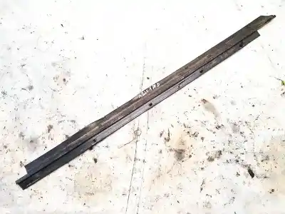 Peça sobressalente para automóvel em segunda mão plásticos por audi 80 b4 avant (8c5) 1.9 tdi referências oem iam 