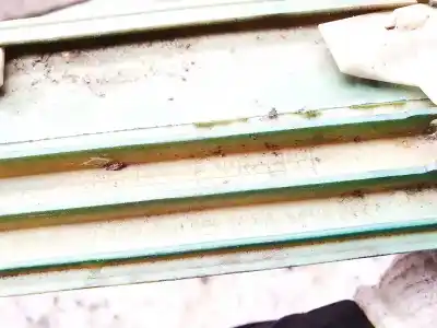 Pezzo di ricambio per auto di seconda mano plastica per audi a6 avant (c4) 2.5 tdi riferimenti oem iam 4a0853951a  