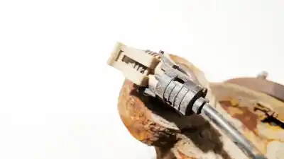 Second-hand car spare part abs sensor for chevrolet captiva 3.2 v6 ltx oem iam references   