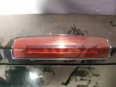Second-hand car spare part central brake light for opel zafira b 1.9 cdti oem iam references 