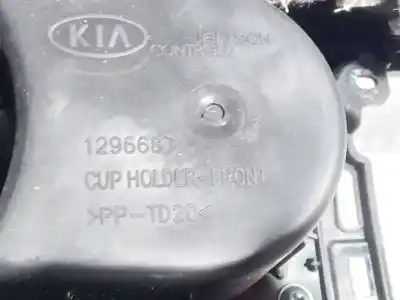 Pezzo di ricambio per auto di seconda mano bracciolo centrale per kia ceed (ed) 1.6 crdi 115 riferimenti oem iam 1296687  